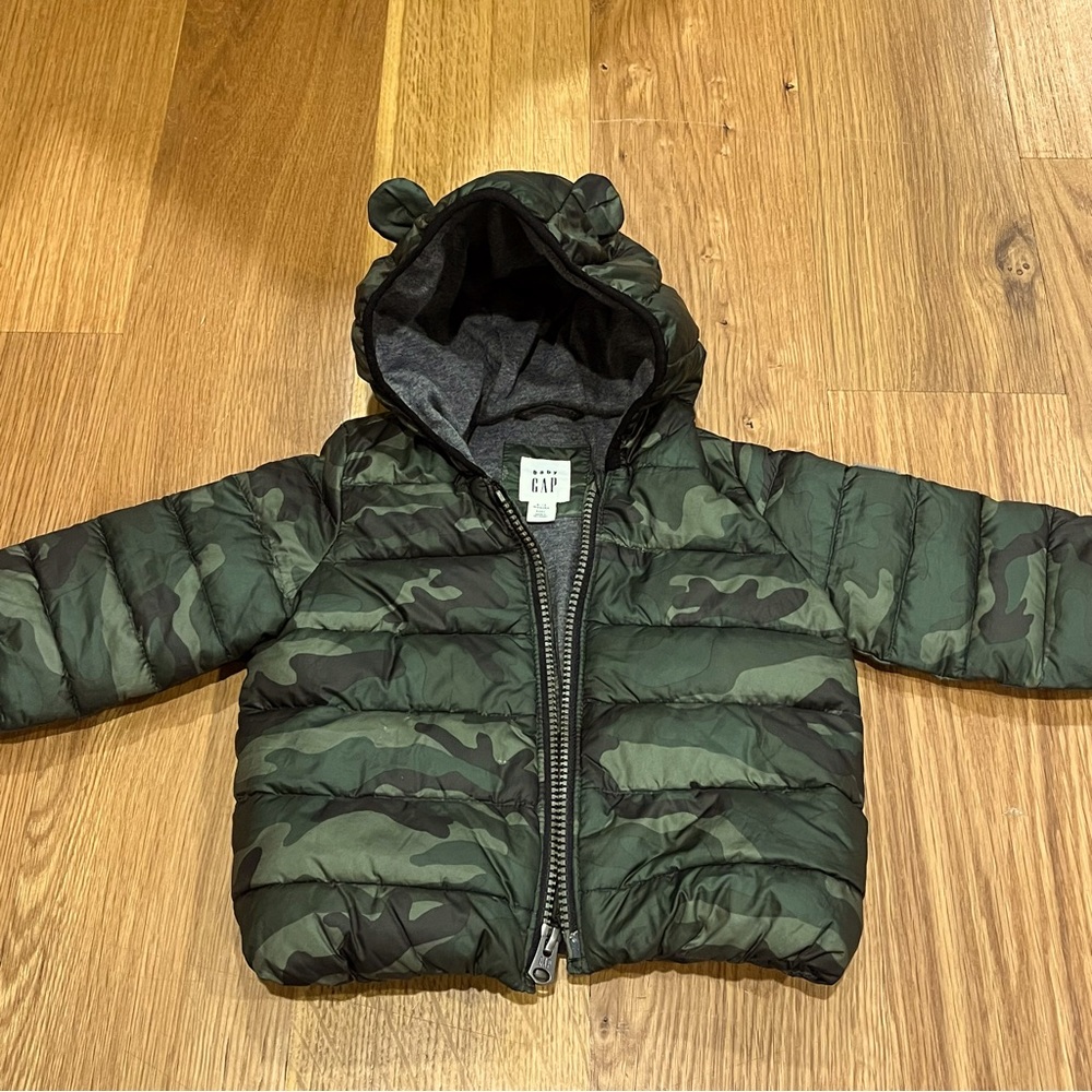 Gap Green Camo Baby Boy Puffer Coat 6-12m